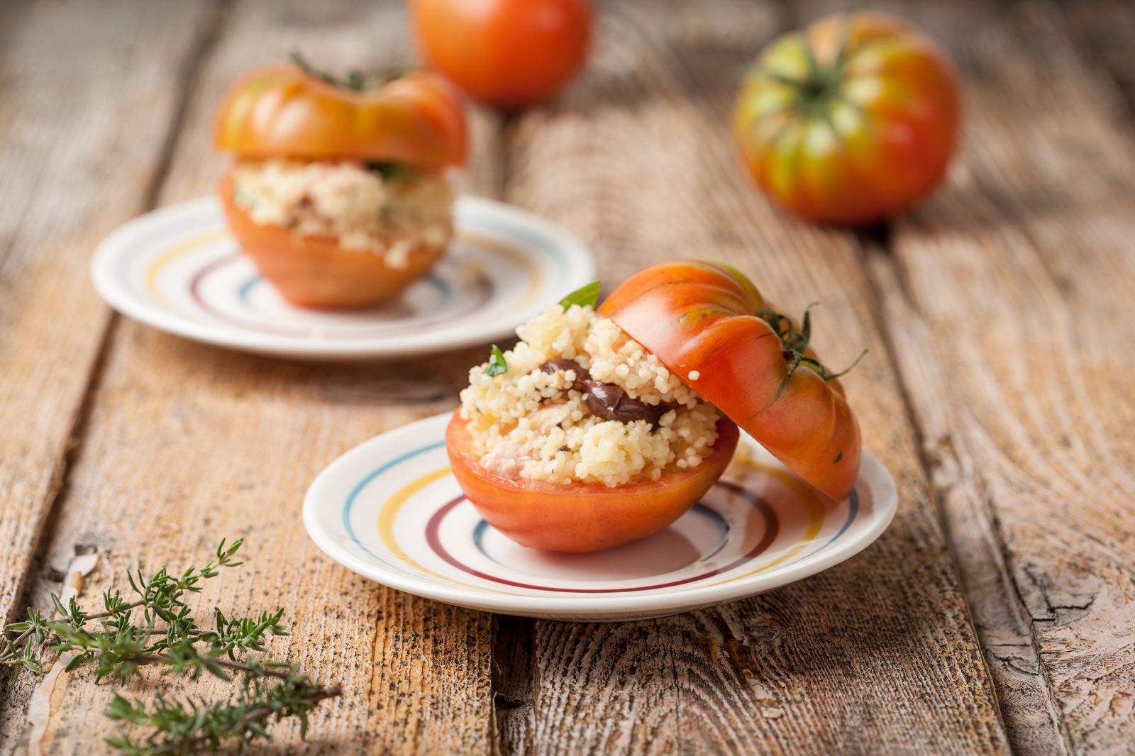 receta de tomates rellenos de cuscus y olivas