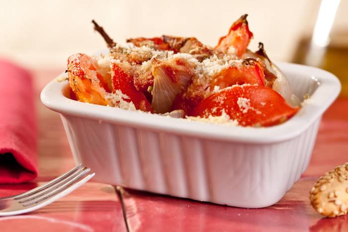 receta de cebollas y tomates al horno