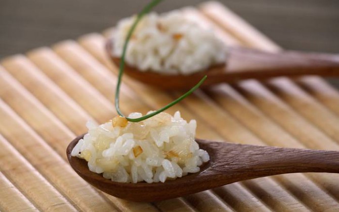 Así puedes preparar tus propias obleas de arroz de forma casera