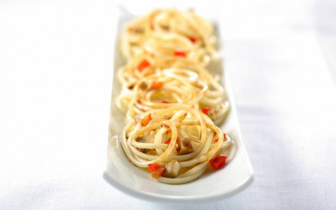 espaguetis con salsa de verduras