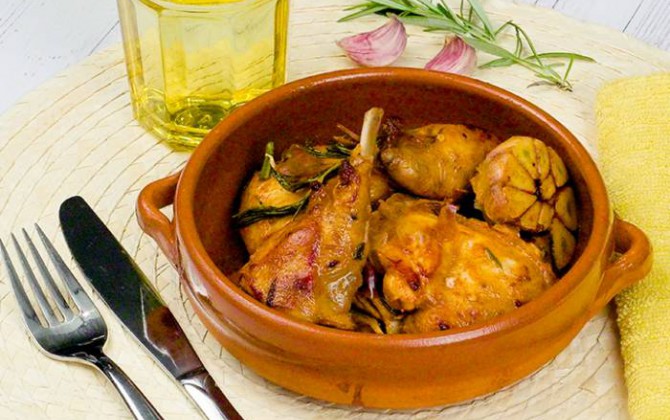 receta_gallinablanca_Conejo en salmorejo