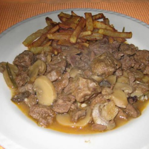 estofado de ternera con champiñones