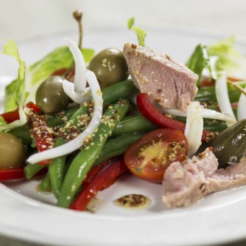 Ensalada de judías, atún y huevo