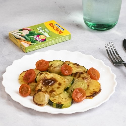 Verduras al horno con patatas con producto