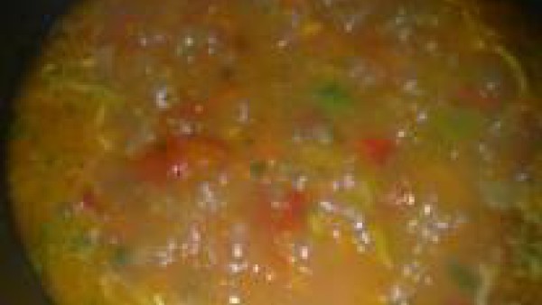 Sopa de Tomates con Boquerones y Hierbabuena Paso 2