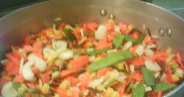 salteado de verduras con curry