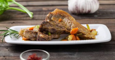 Chuletas de cordero con azafrán