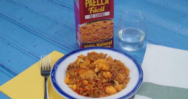 Paella de pollo y verduras