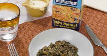 Bodegón arroz con calamares con producto