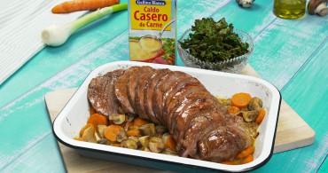 Emplatado_con_producto_carne_al_horno_con_chips_de_kale