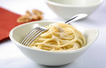 espaguetis con salsa de nueces