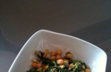 salteado de garbanzos con espinacas