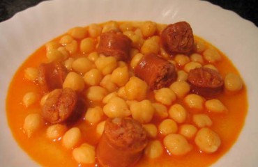 garbanzos con chistorra