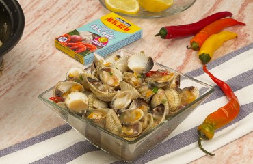 emplatado-berberechos-en-salsa