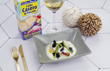 Vieiras con salsa de cava