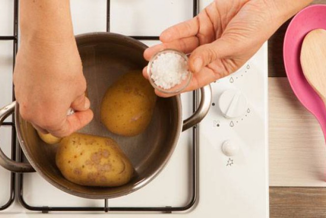 Patatas Al Horno Con Queso Y Bacon | Recetas Gallina Blanca